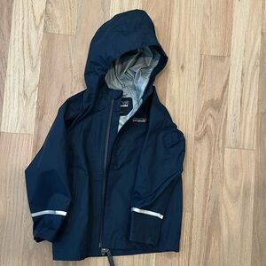 Patagonia Torrentshell 3T navy rain jacket